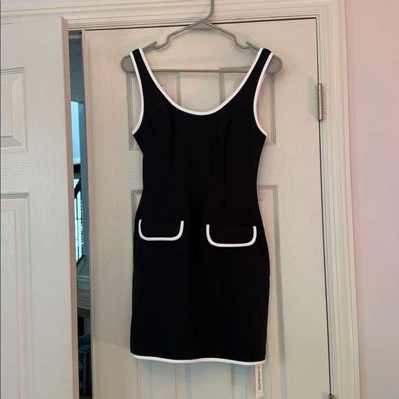 NWT COMMENSE Contrast Trim Piping Mini Dress - Small - Picture 10 of 12